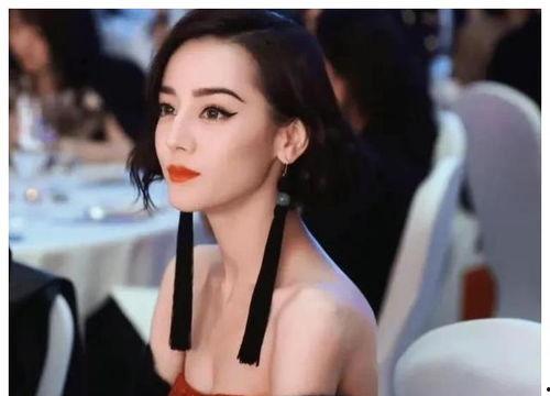 吃瓜八卦爆料杨幂视频,吃瓜八卦背后的真相揭秘 第3张 吃瓜八卦爆料杨幂视频,吃瓜八卦背后的真相揭秘 第3张